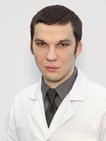 Врач офтальмолог (окулист) Ладанов Максим Иванович