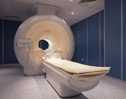 Проведение МРТ спинного мозга с контрастом